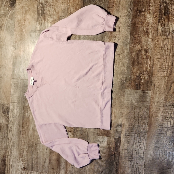 ❤️ 3/$20 bundle me! Oli Viv women's crop sweatshirt size large off purple - Picture 1 of 6